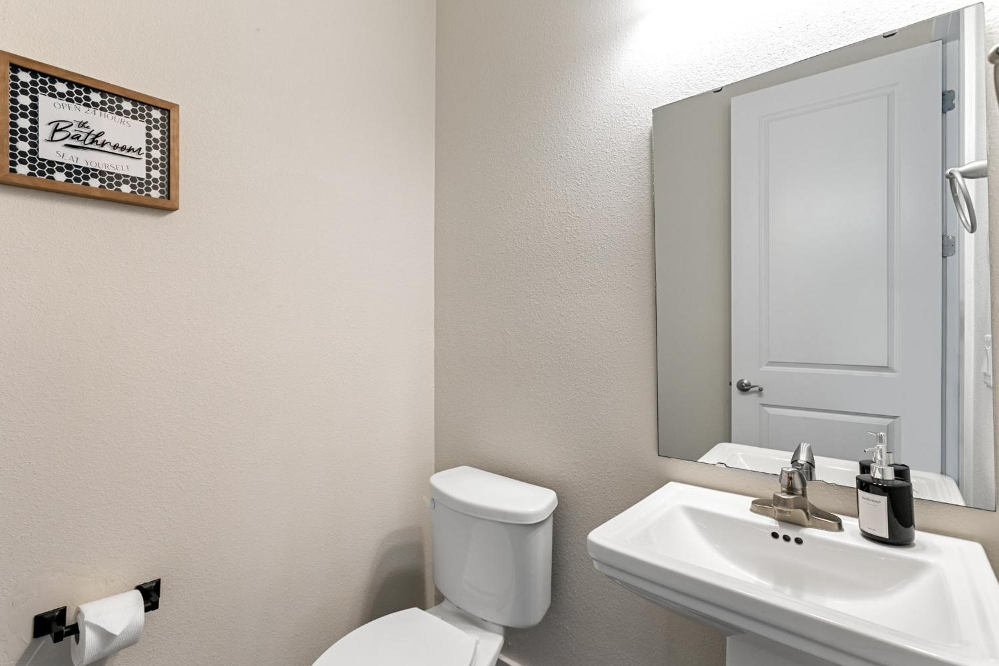Вилла 3 Minutes To Beach, 9 Minutes To Mayo Clinic, King Bed, Sleeps 8 Джэксонвилл-Бич Экстерьер фото
